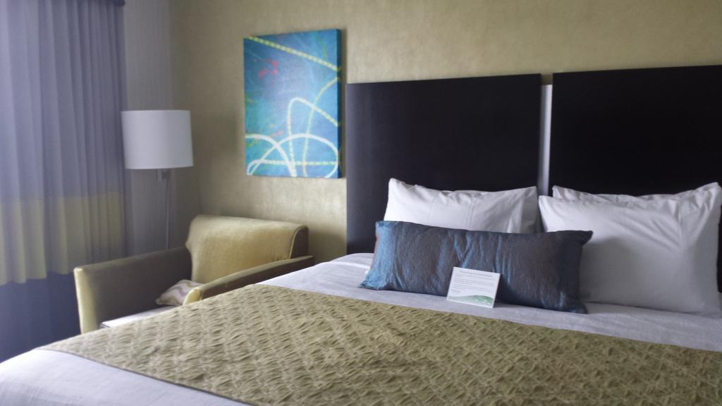 Best Western Plus Laguardia Airport Hotel New York Ruang foto